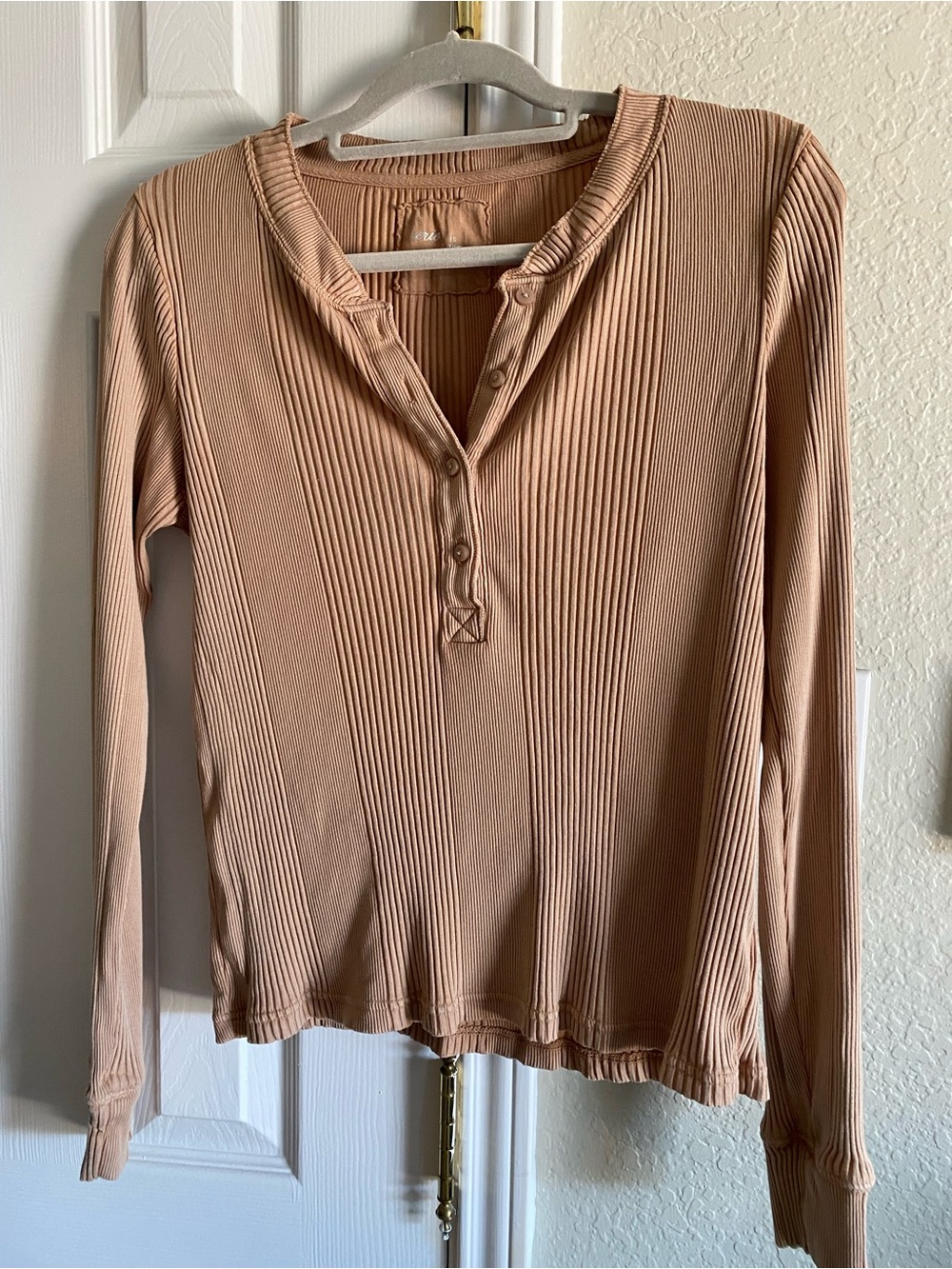 aerie Ribbed Henley Top in Tan